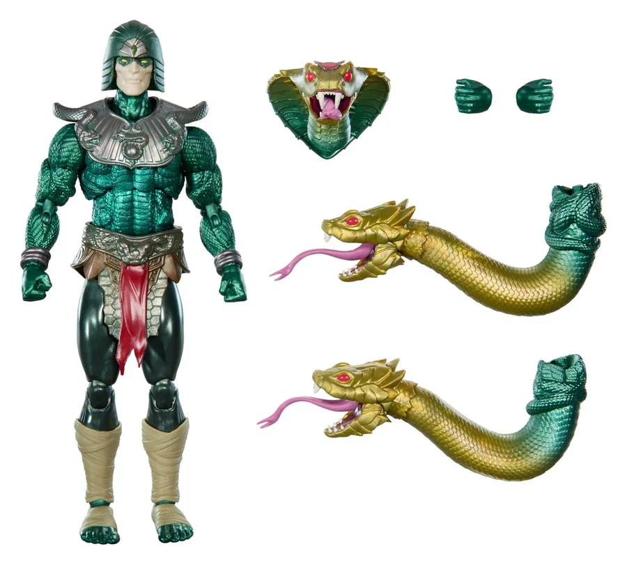 The King Hiss figure in human guise beside its accessories on a white background: a cobra-hood snake head with open jaws and fangs, two closed green fists, and two gold and green snake arms, each ending in a snake head with a pink forked tongue.