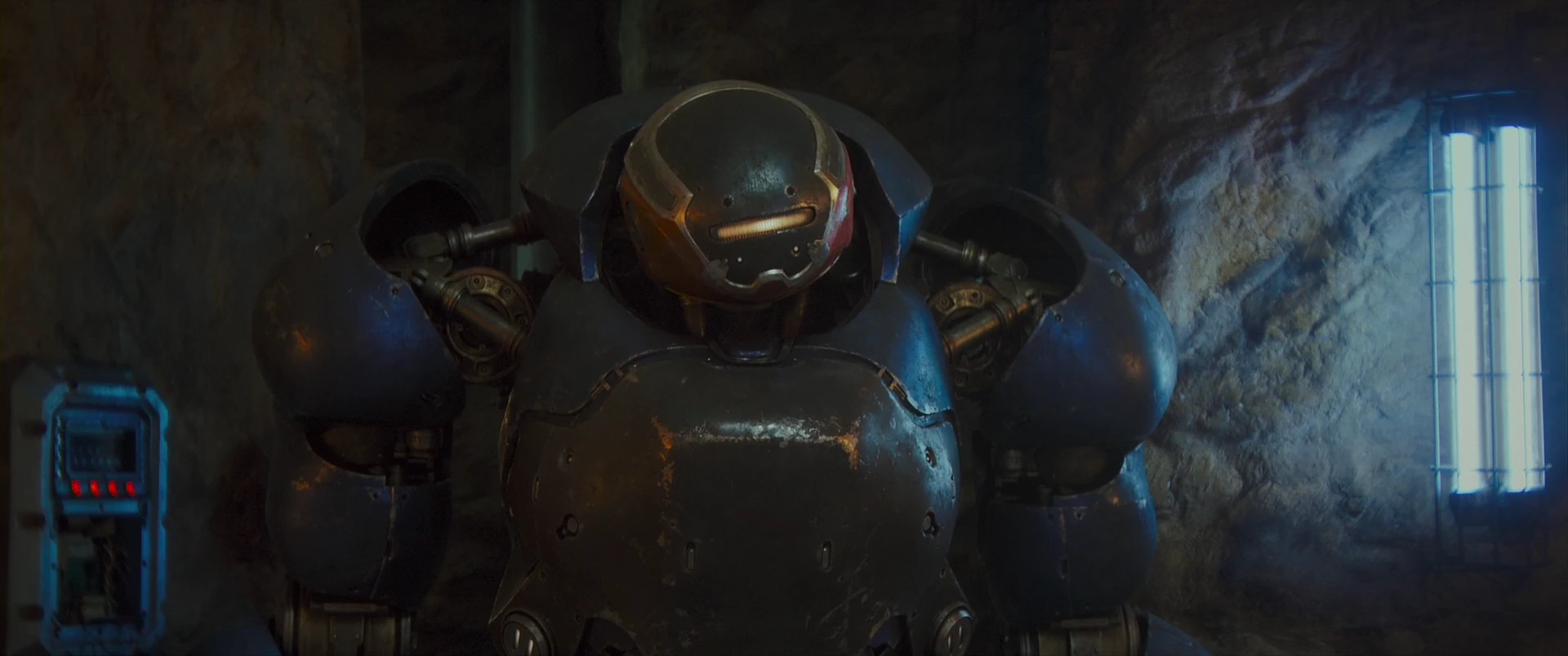Roboto, the resistance’s mechanical Heroic Warrior, stands ready.