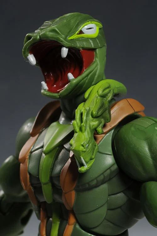 Kobra Khan